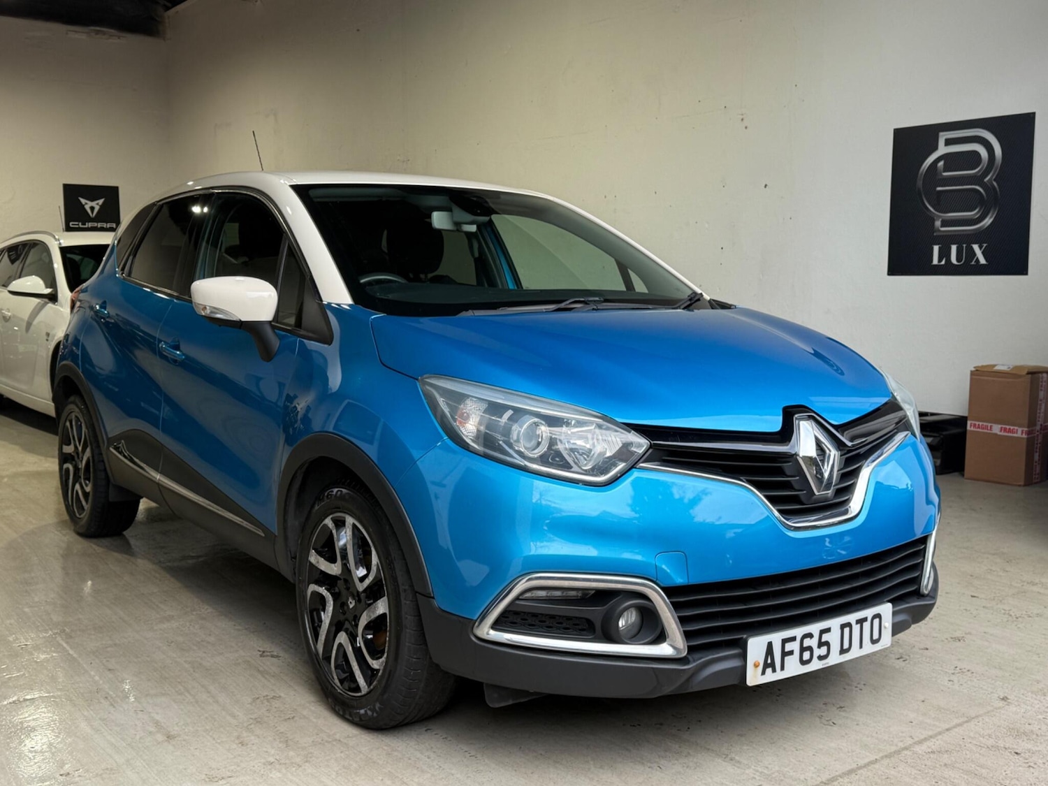 Used Renault Captur 2015 for sale - 76360731: Photo 5