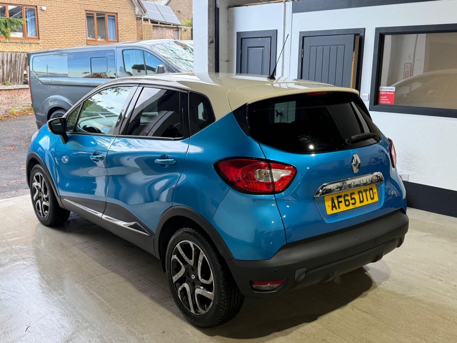 Used Renault Captur 2015 for sale - 76360731: Photo 9