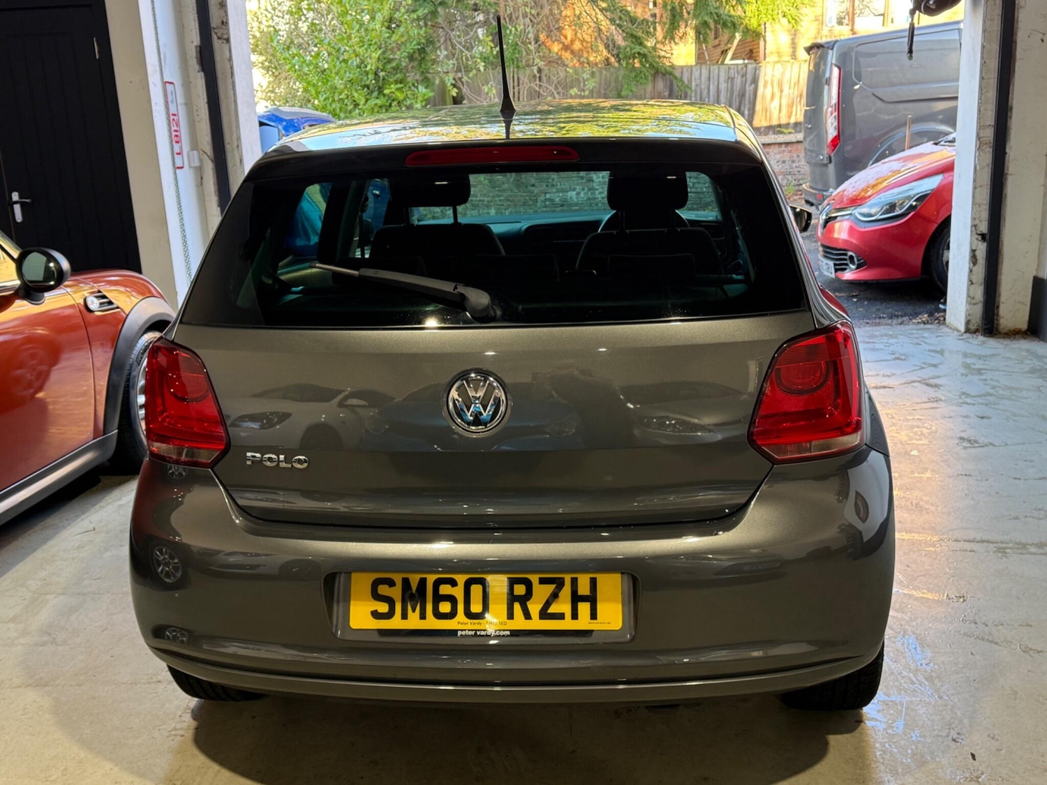 Used Volkswagen Polo 2011 for sale - 76633880: Photo 10