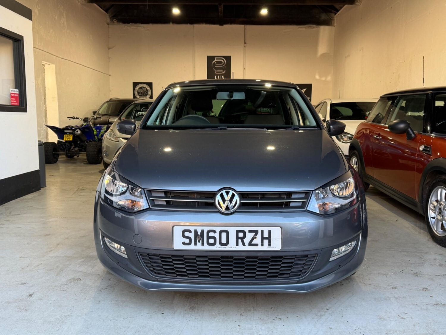 Used Volkswagen Polo 2011 for sale - 76633880: Photo 3