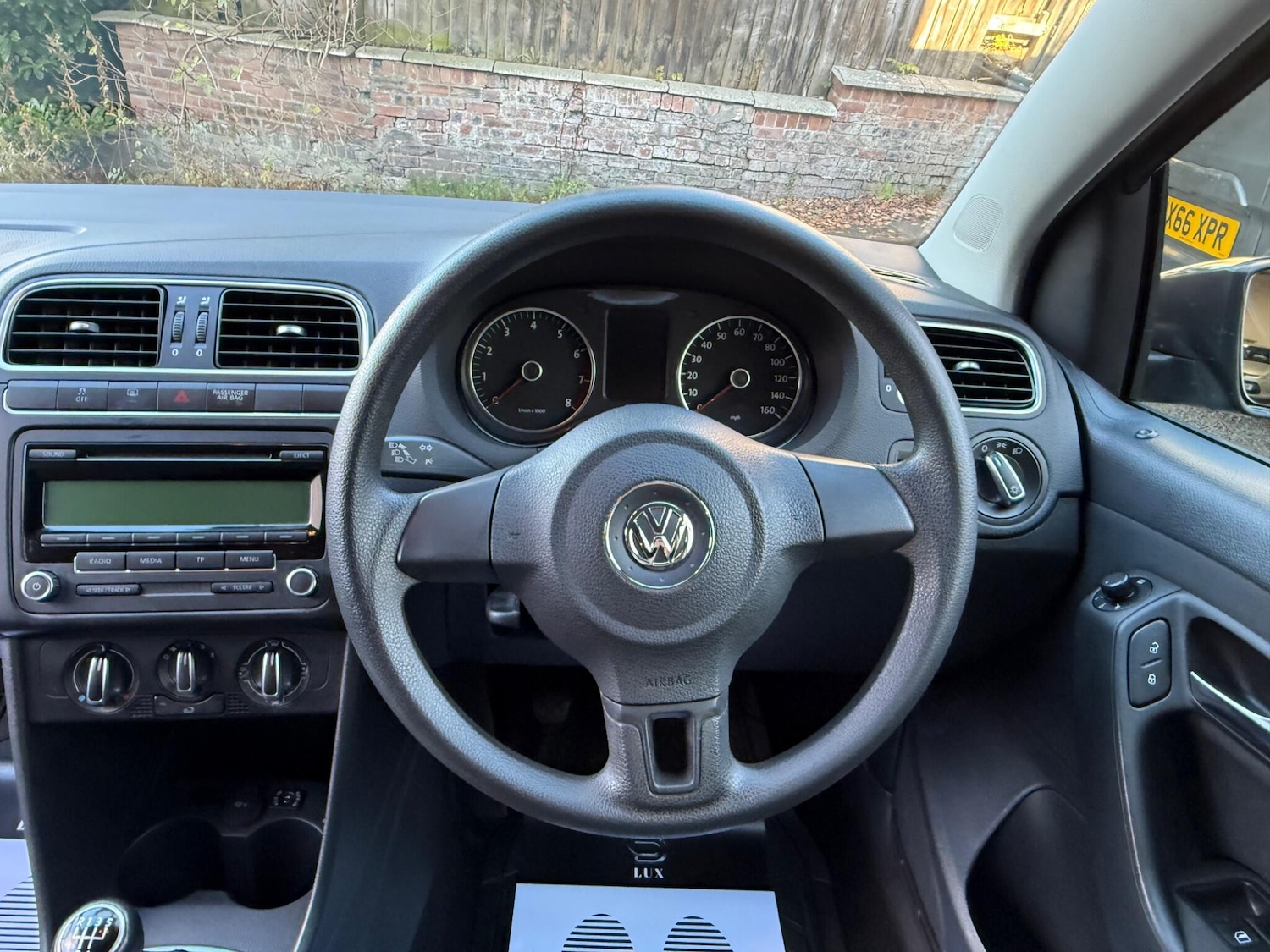 Used Volkswagen Polo 2011 for sale - 76633880: Photo 33