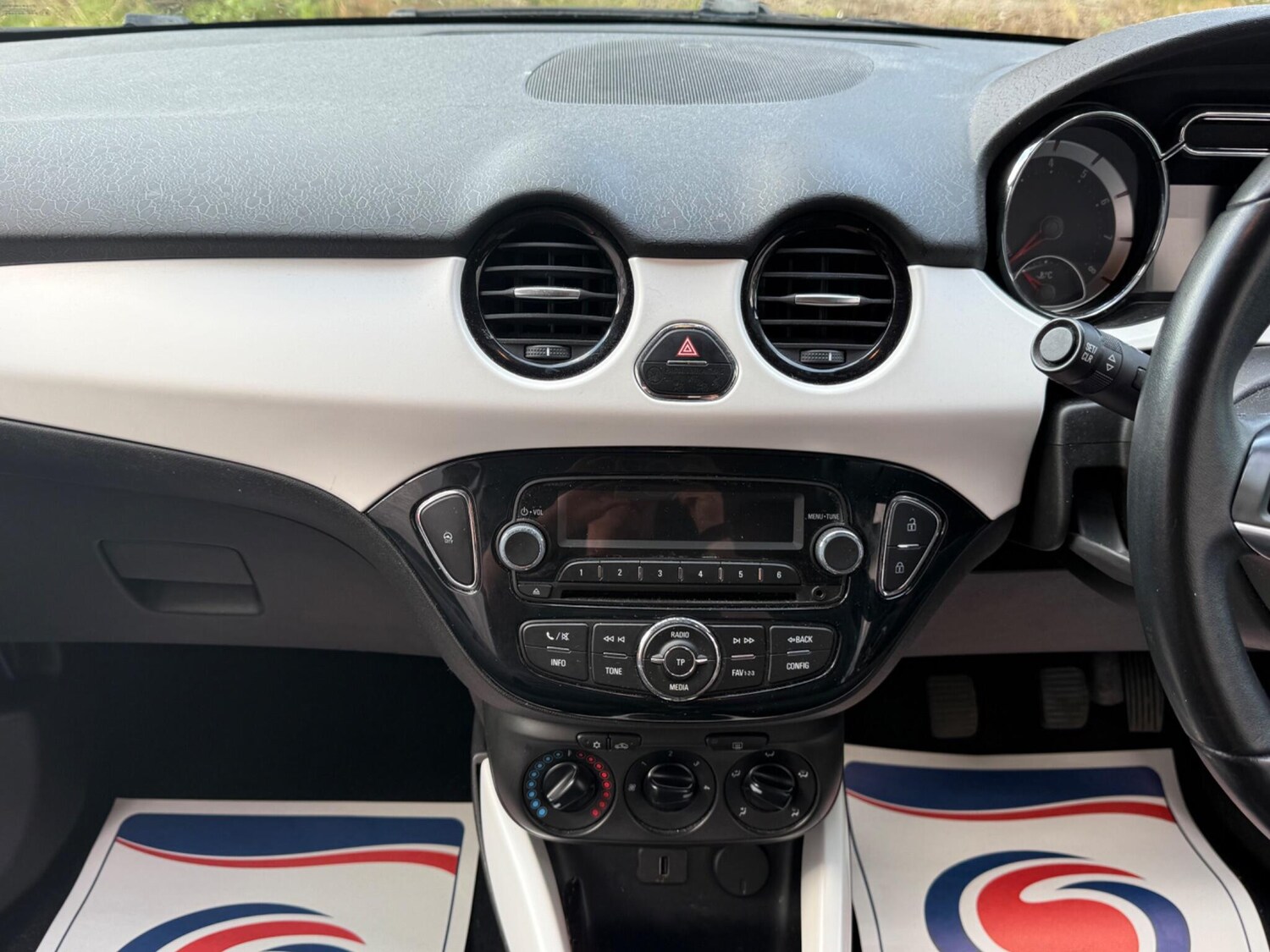 Used Vauxhall ADAM for sale - 78156677: Photo 15