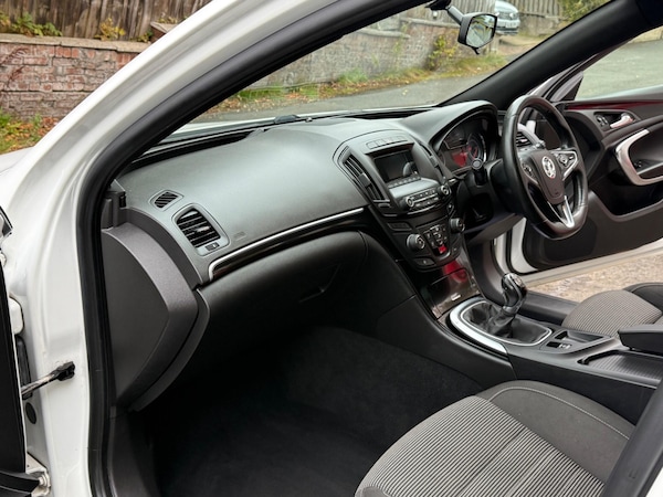 Used Vauxhall Insignia 2016 for sale - 76227224: Photo 19