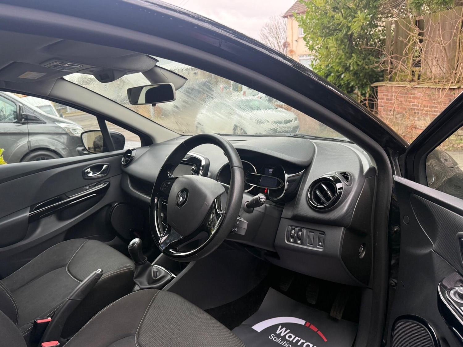 Used Renault Clio 2014 for sale - 77468147: Photo 15