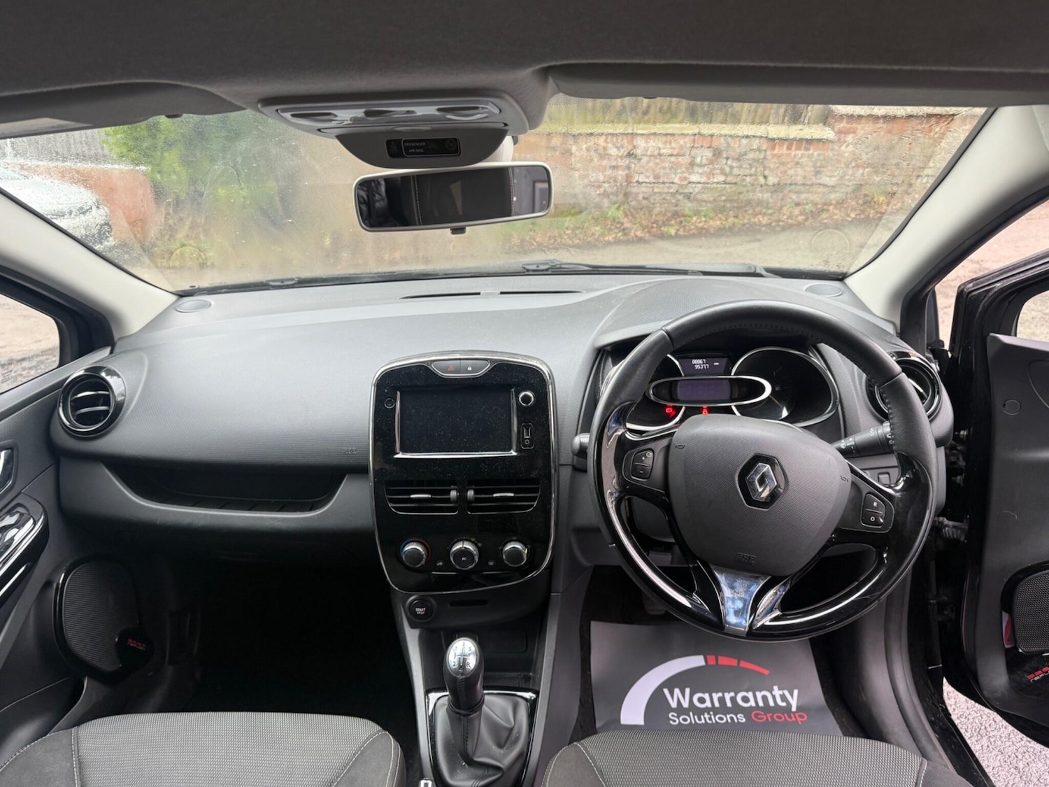 Used Renault Clio 2014 for sale - 77468147: Photo 16