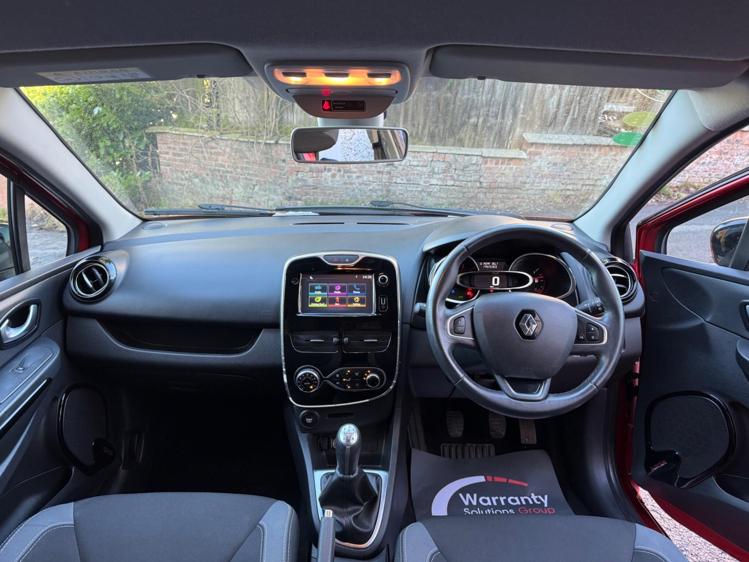 Used Renault Clio 2016 for sale - 77549723: Photo 14