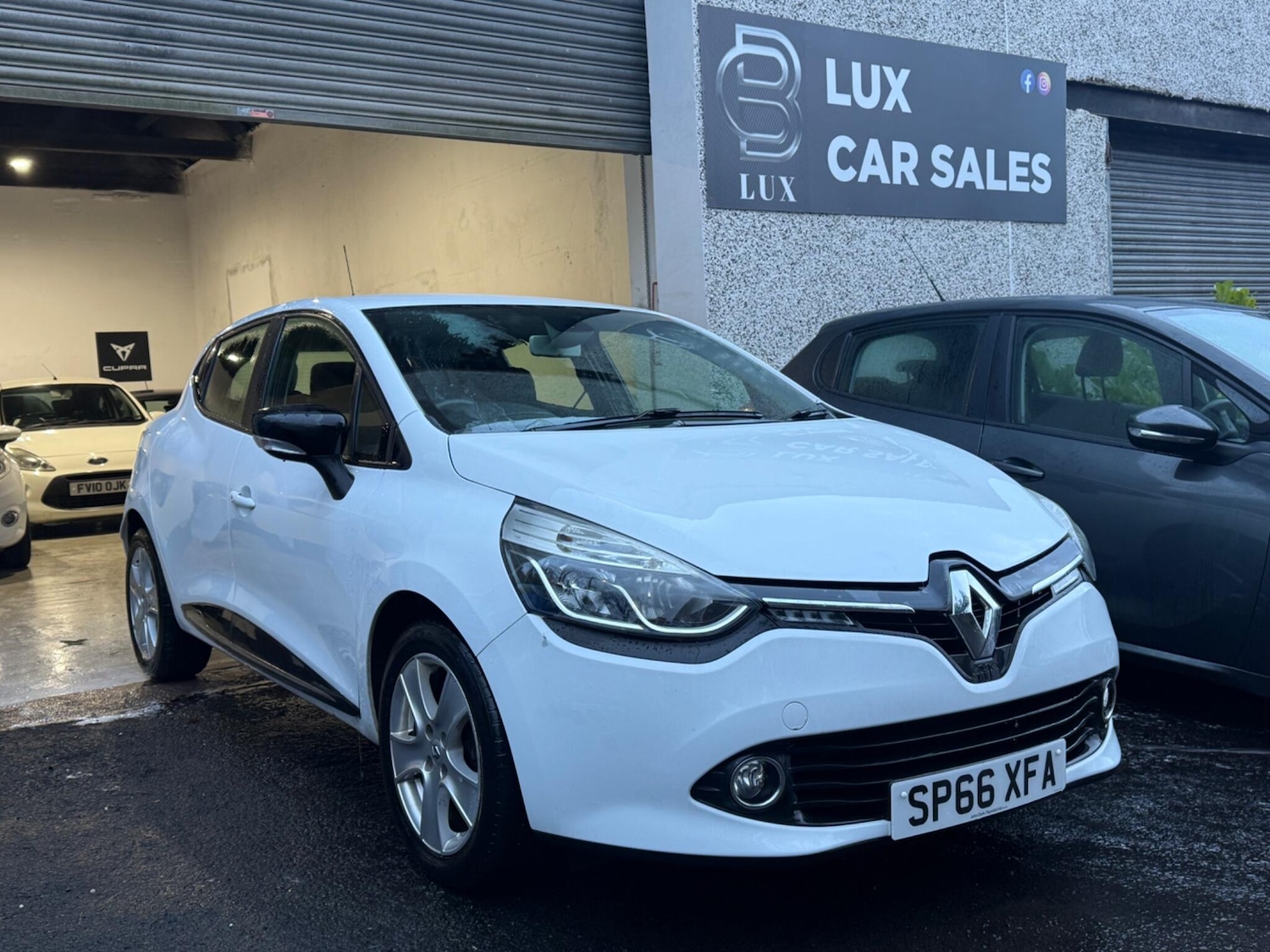Used Renault Clio 2016 for sale - 77625588: Photo 3