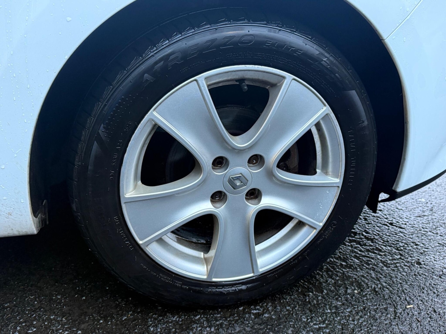 Used Renault Clio 2016 for sale - 77625588: Photo 9