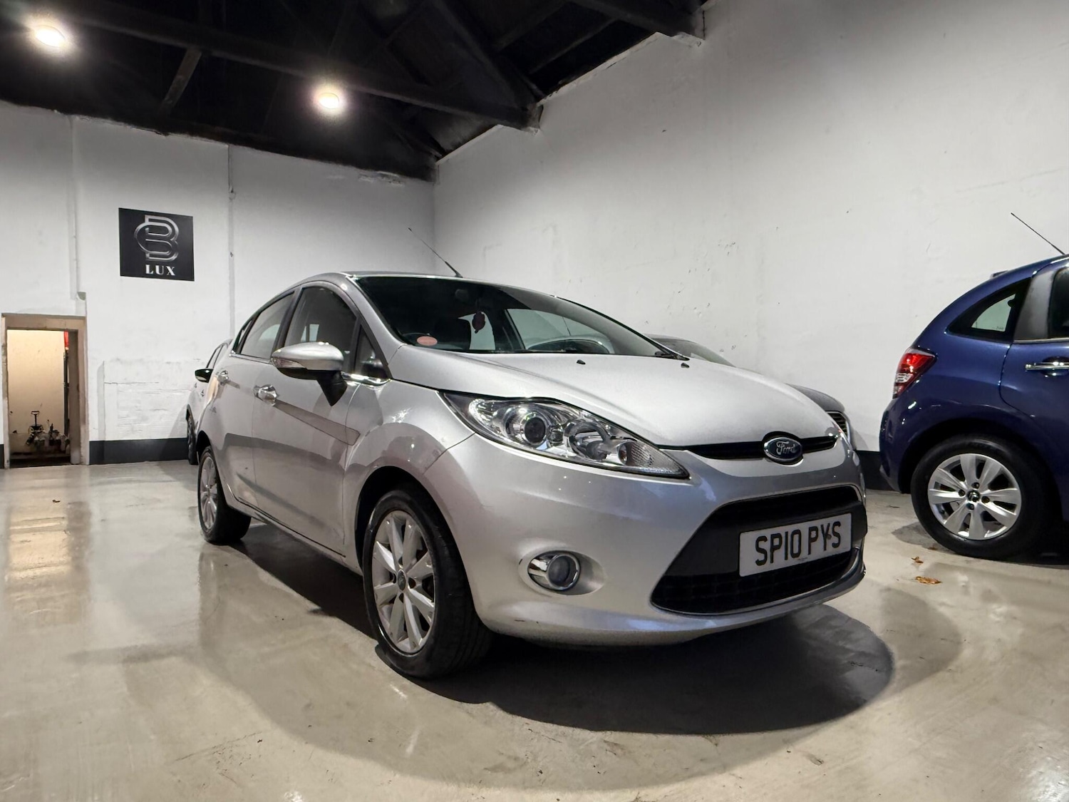 Used Ford Fiesta 2010 for sale - 76440382: Photo 10