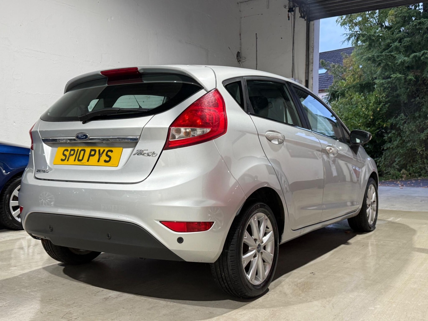 Used Ford Fiesta 2010 for sale - 76440382: Photo 11