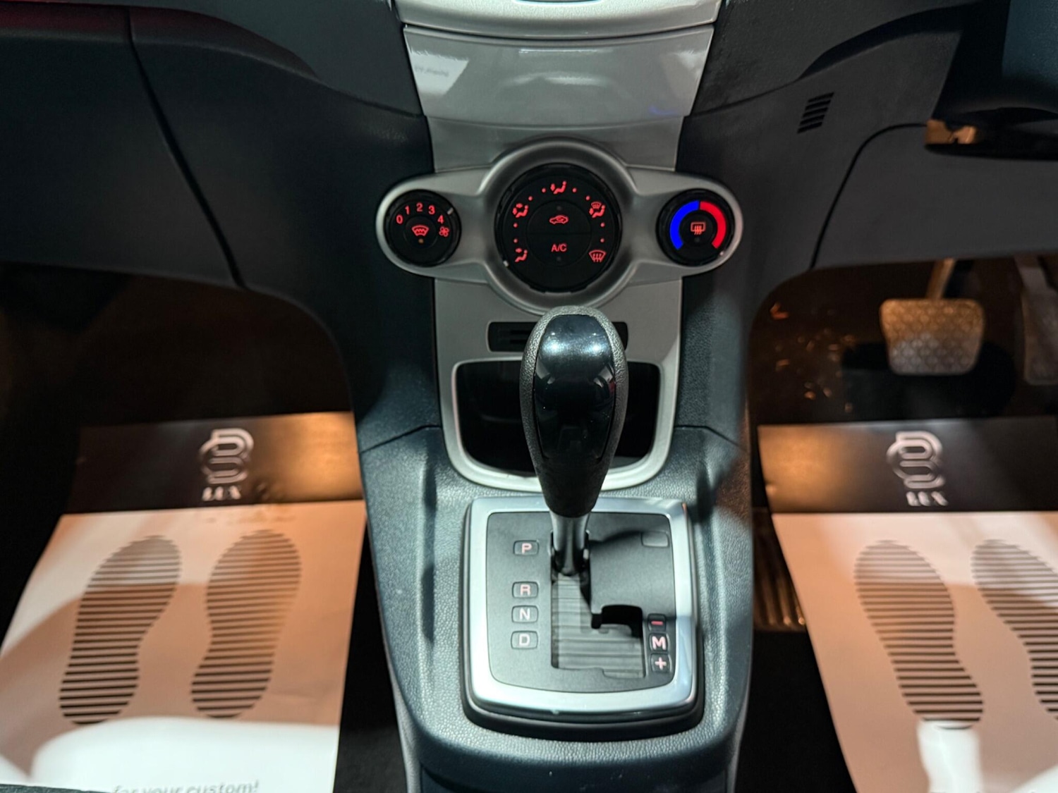 Used Ford Fiesta 2010 for sale - 76440382: Photo 25