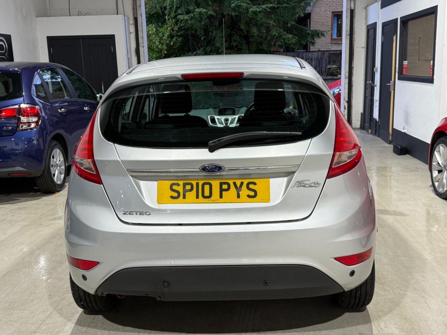 Used Ford Fiesta 2010 for sale - 76440382: Photo 6