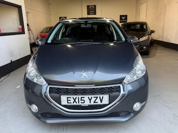 Used Peugeot 208 2015 for sale - 79158736: Photo