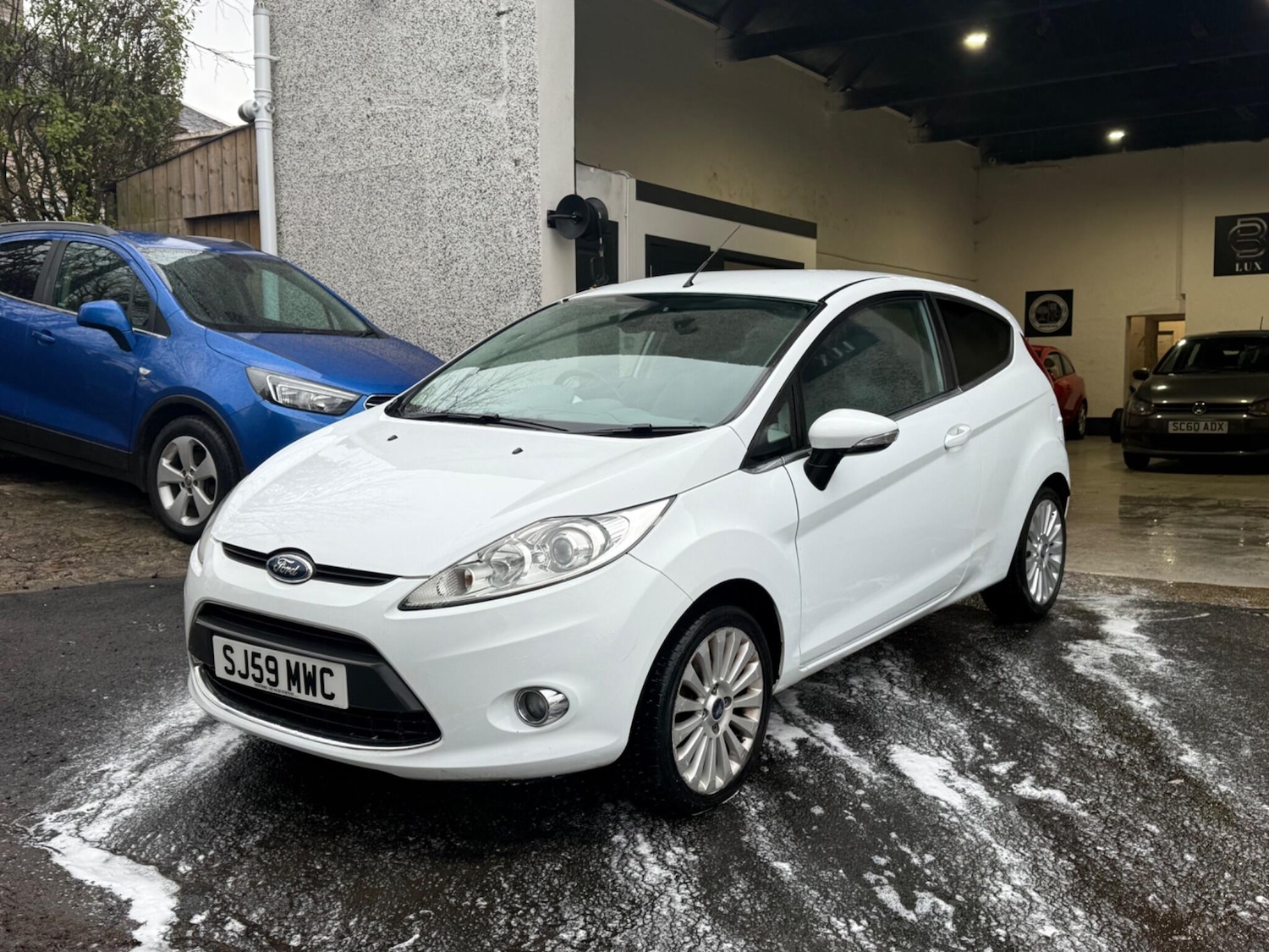 Used Ford Fiesta 2009 for sale - 77440838: Photo 4