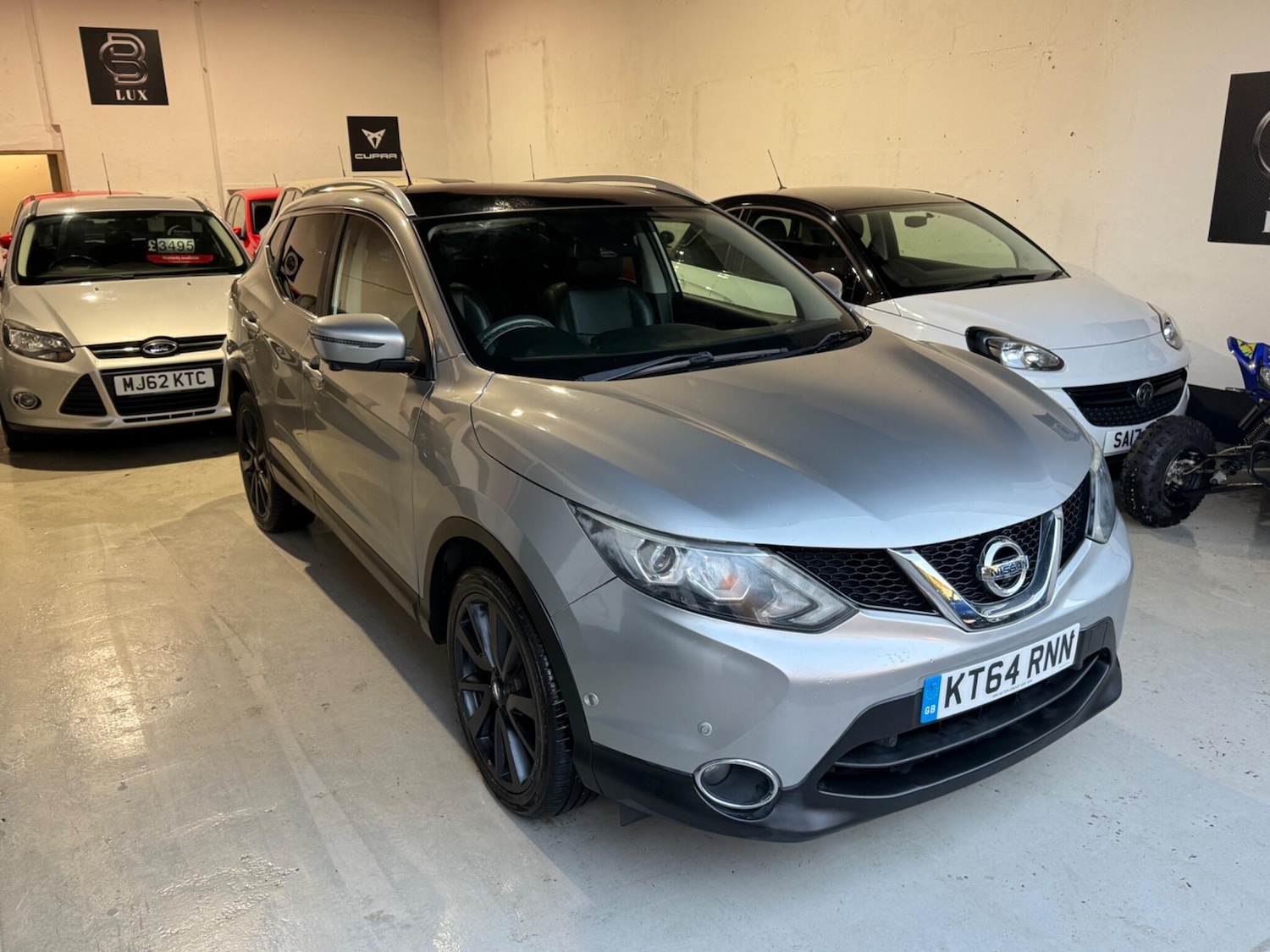 Used Nissan Qashqai 2015 for sale - 76926548: Photo 4