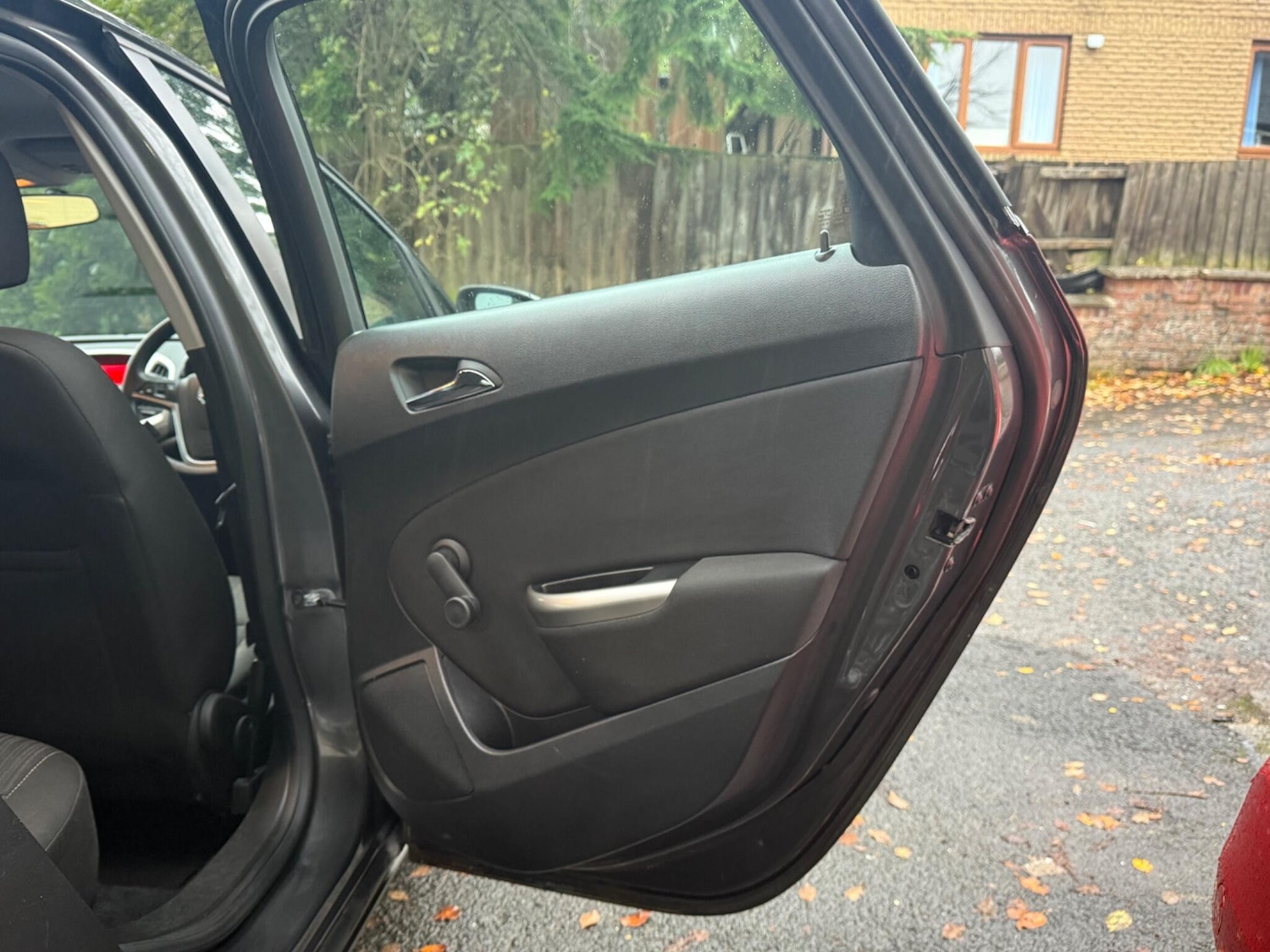 Used Vauxhall Astra 2011 for sale - 76573514: Photo 30