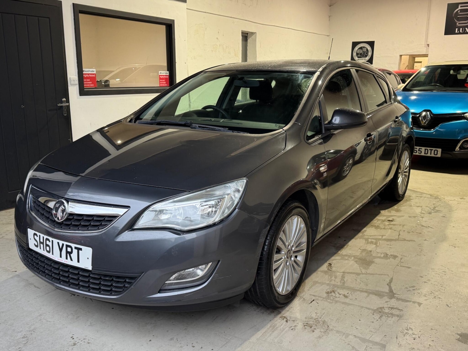 Used Vauxhall Astra 2011 for sale - 76573514: Photo 4