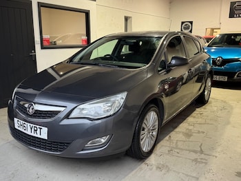 Used Vauxhall Astra 2011 for sale - 76573514: Photo