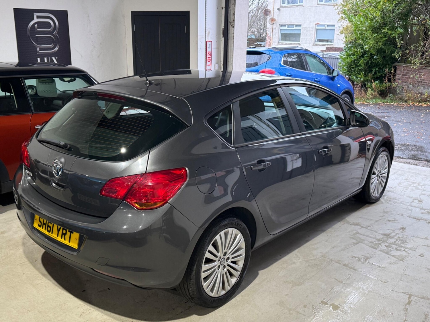 Used Vauxhall Astra 2011 for sale - 76573514: Photo 6