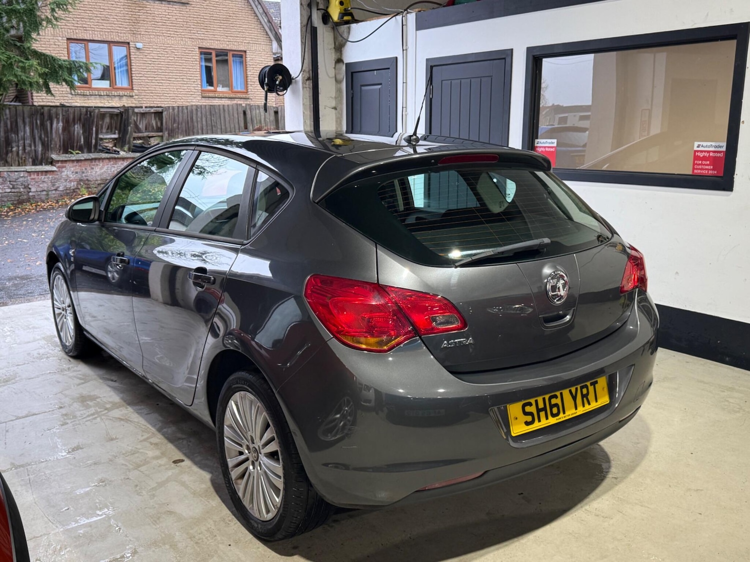 Used Vauxhall Astra 2011 for sale - 76573514: Photo 8