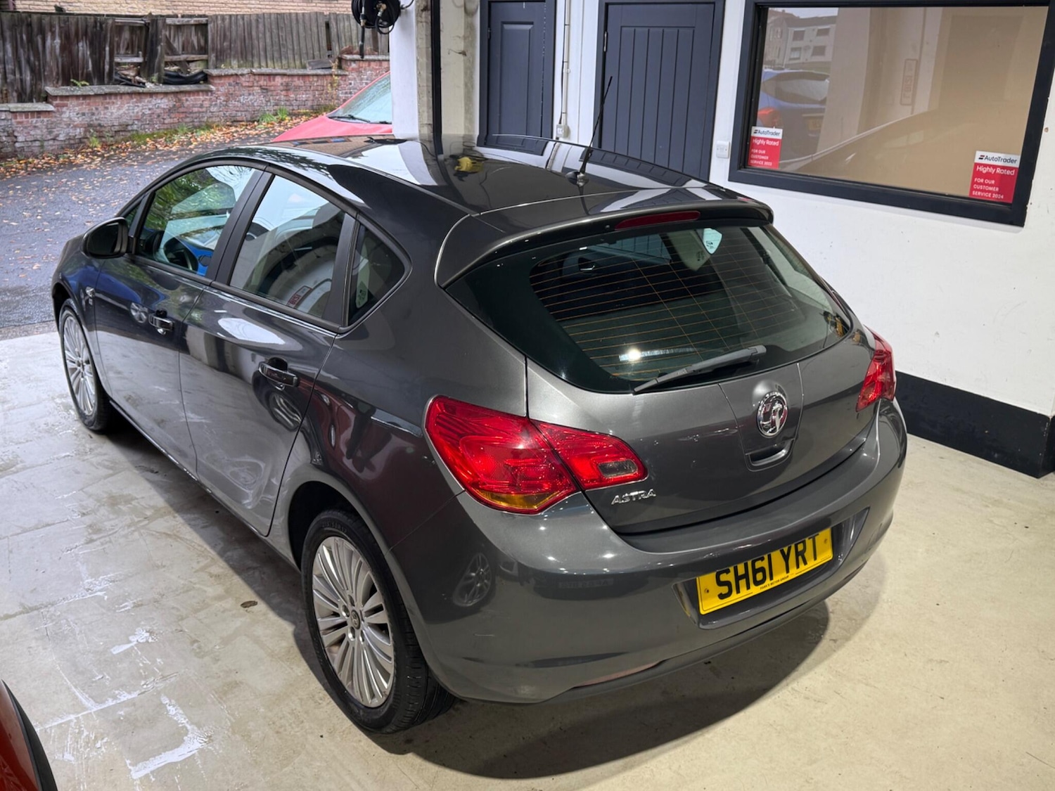 Used Vauxhall Astra 2011 for sale - 76573514: Photo 9