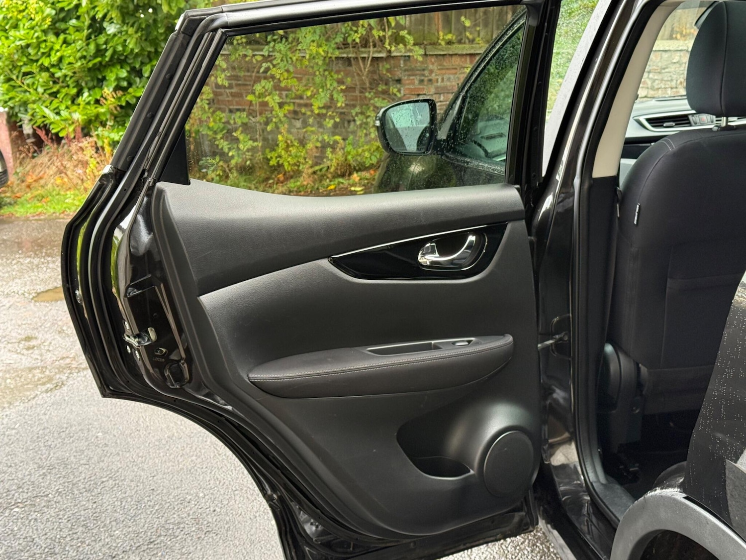 Used Nissan Qashqai 2014 for sale - 76409084: Photo 22