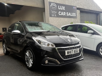 Used Peugeot 208 2017 for sale - 79440548: Photo