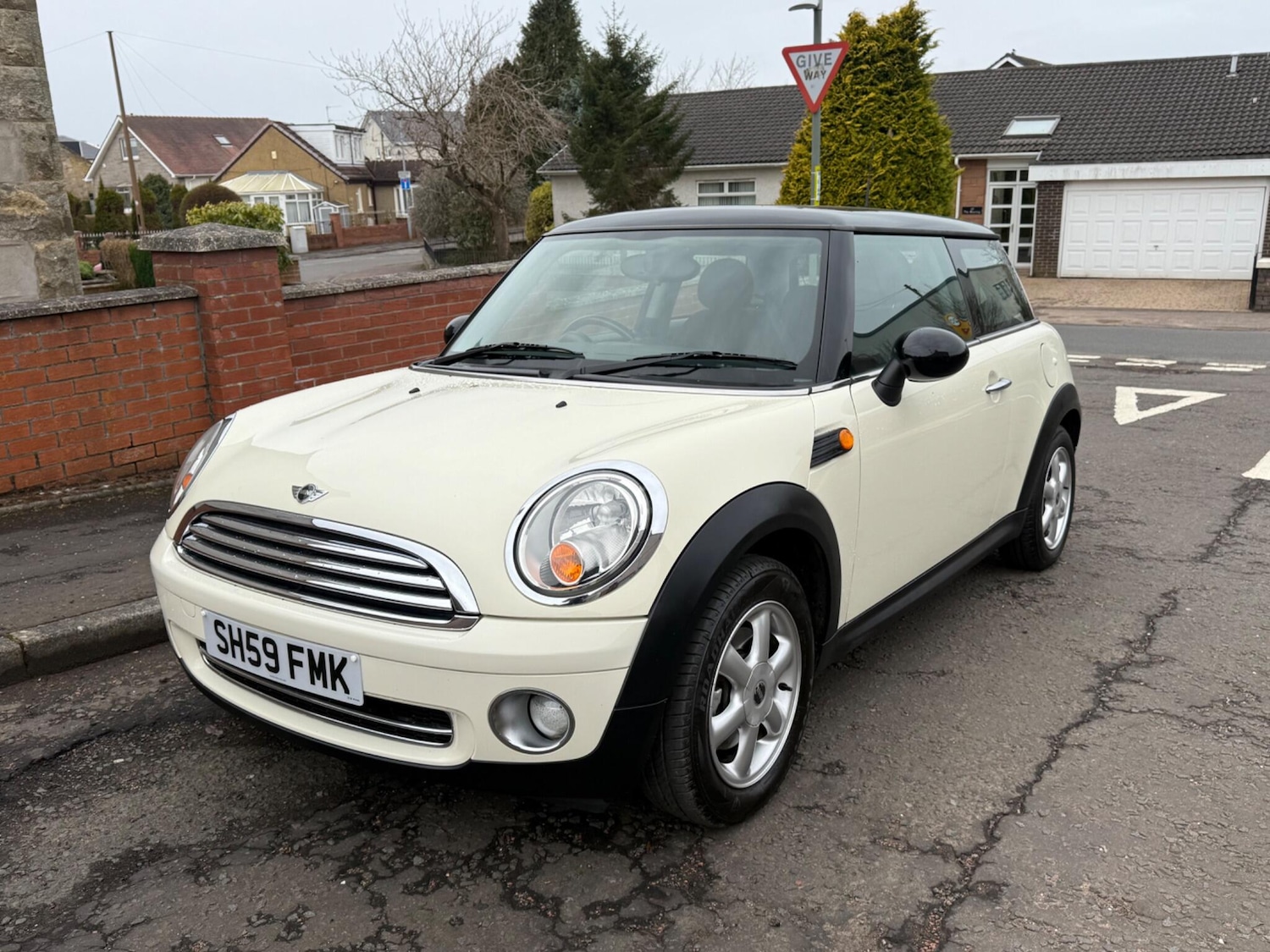 Used MINI Hatch 2009 for sale - 78007128: Photo 2