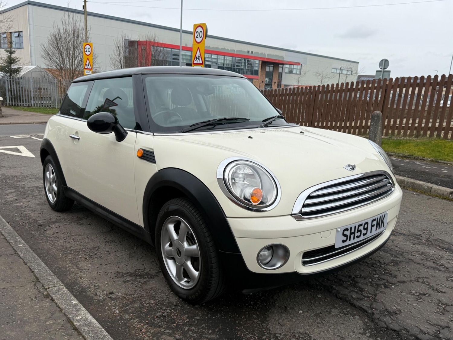Used MINI Hatch 2009 for sale - 78007128: Photo 4