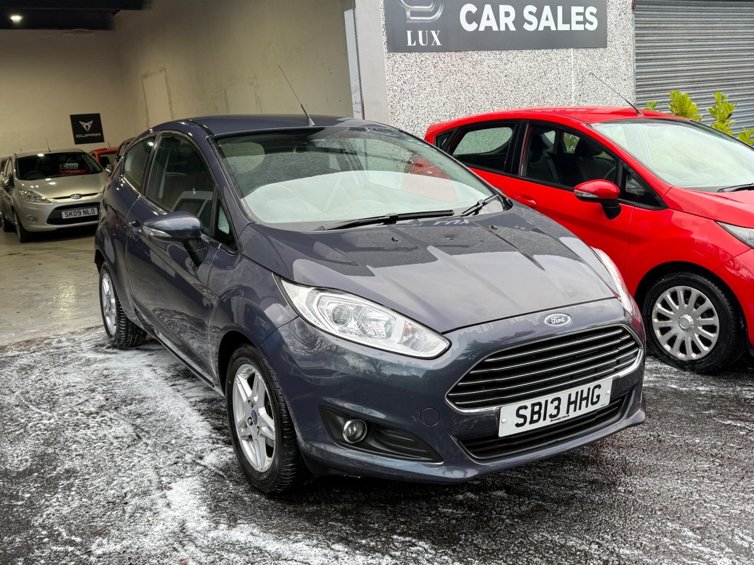 Used Ford Fiesta 2013 for sale - 77738313: Photo 2