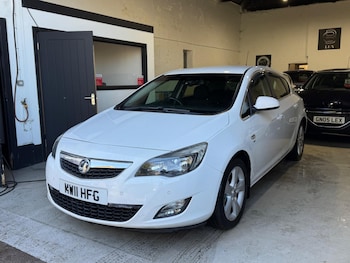 Used Vauxhall Astra 2011 for sale - 78375080: Photo