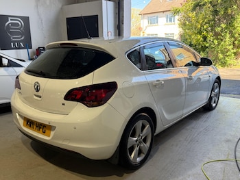Used Vauxhall Astra 2011 for sale - 78375080: Photo