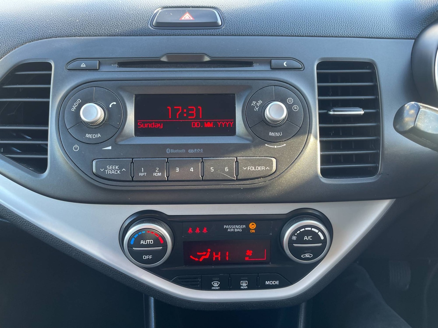 Used Kia Picanto 2015 for sale - 76035489: Photo 16