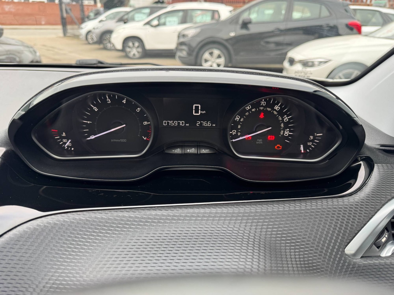 Used Peugeot 208 2016 for sale - 77790729: Photo 21