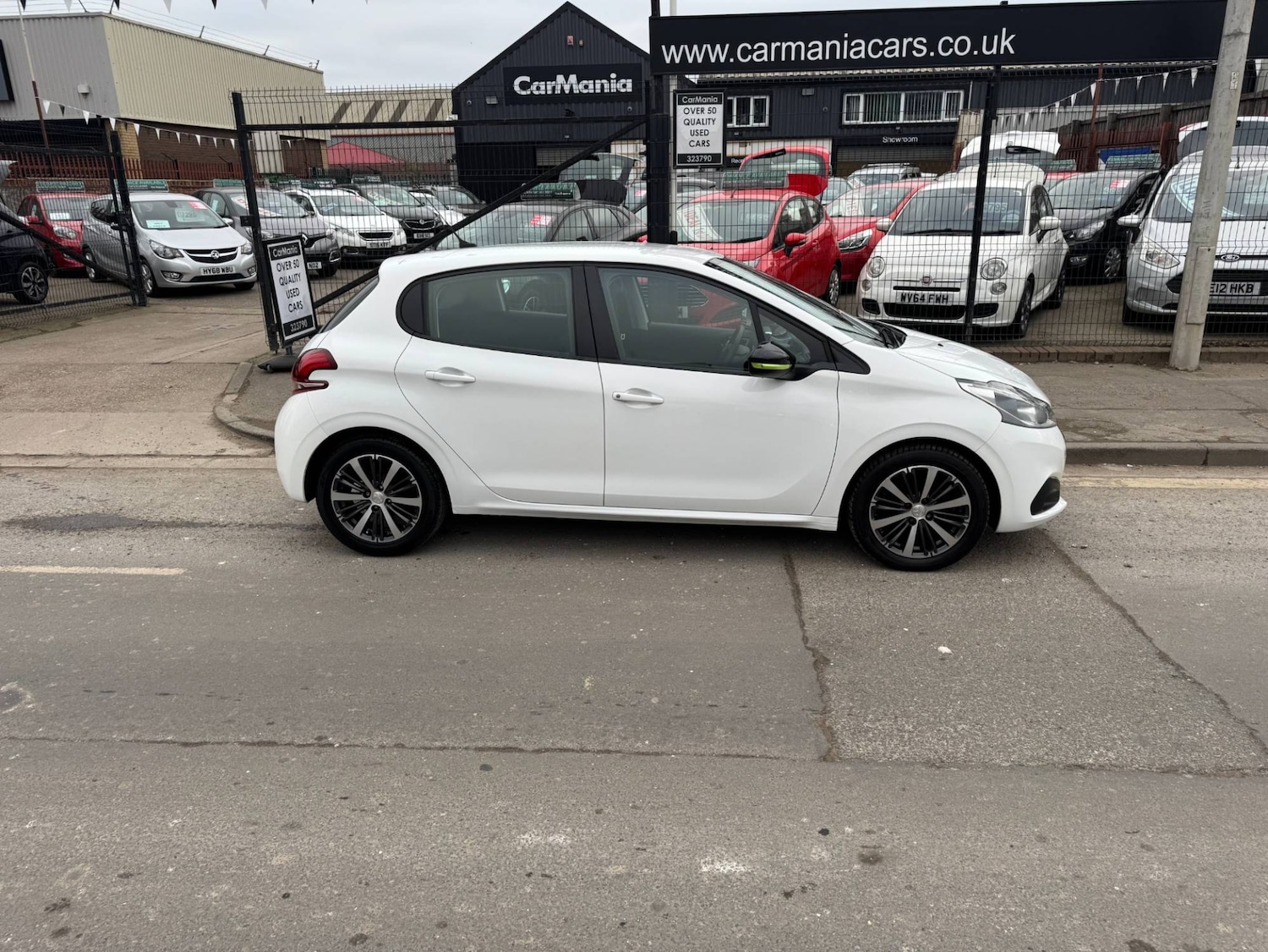Used Peugeot 208 2016 for sale - 77790729: Photo 7