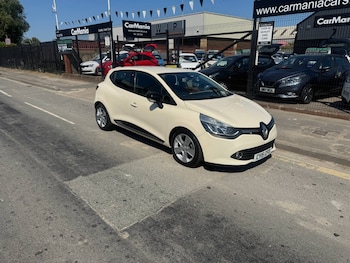 Used Renault Clio 2015 for sale - 79153795: Photo