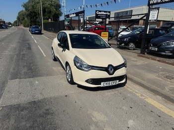 Used Renault Clio 2015 for sale - 79153795: Photo