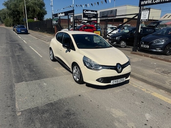 Used Renault Clio 2015 for sale - 79153795: Photo