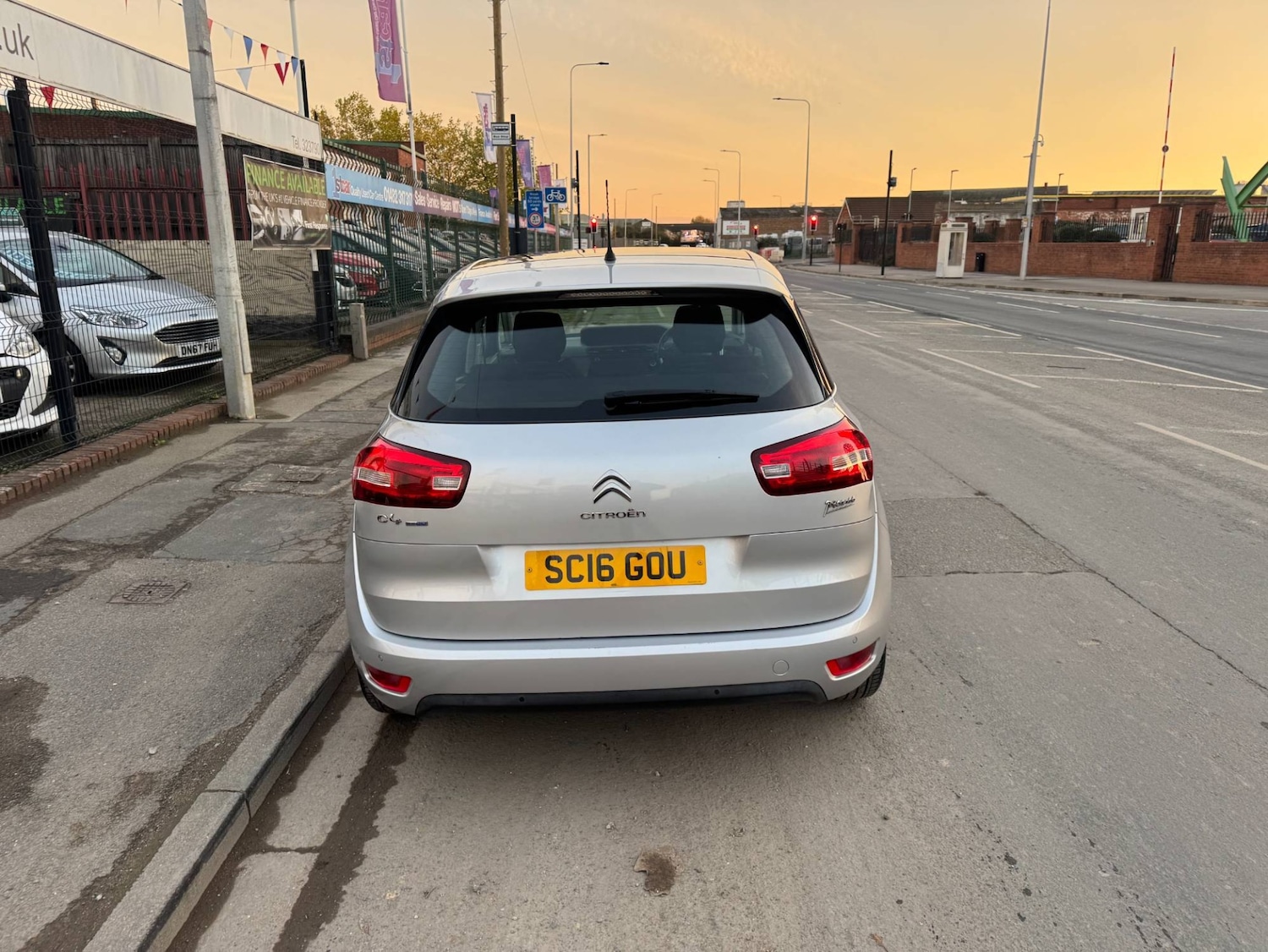 Used Citroen C4 Picasso 2016 for sale - 76436351: Photo 11