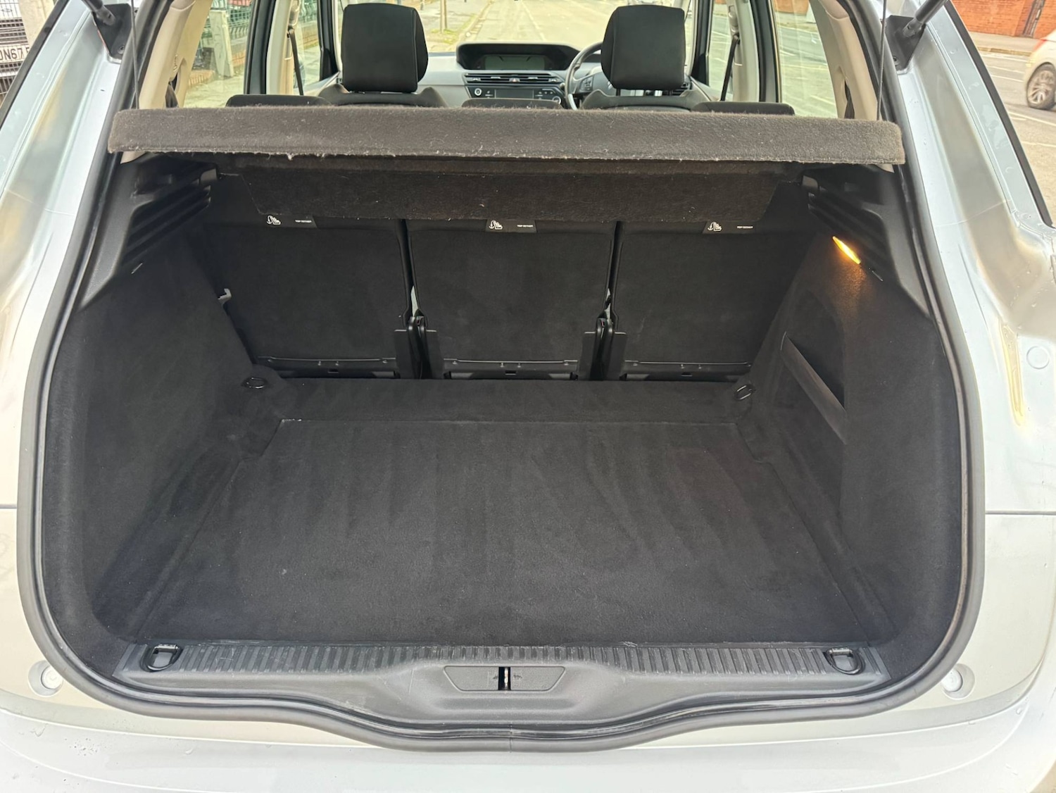 Used Citroen C4 Picasso 2016 for sale - 76436351: Photo 13