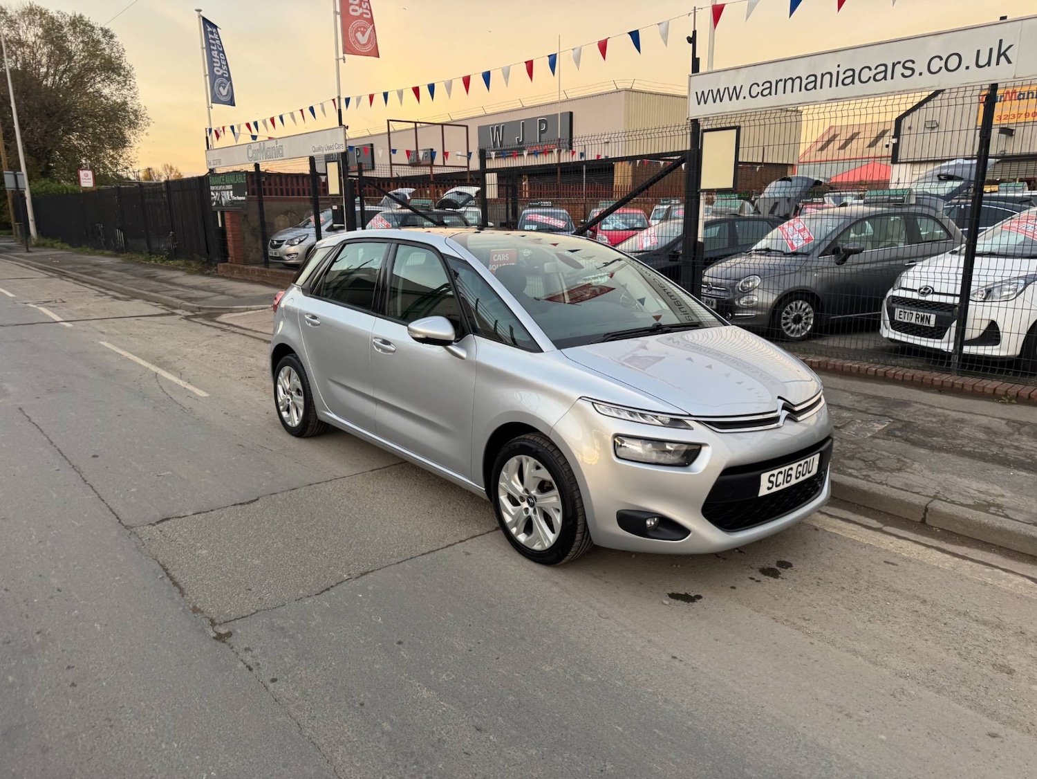 Used Citroen C4 Picasso 2016 for sale - 76436351: Photo 5