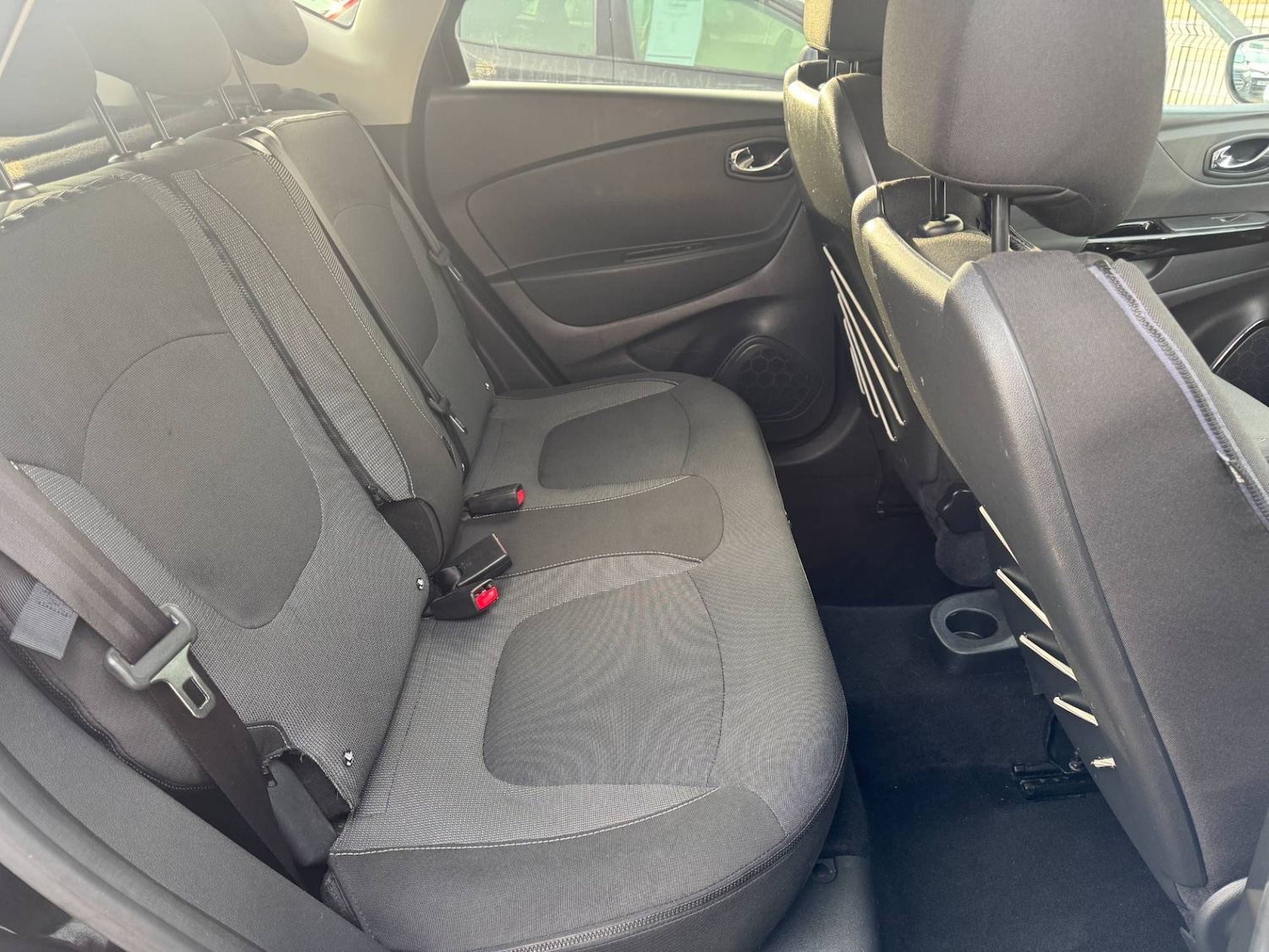 Used Renault Captur 2017 for sale - 76450487: Photo 16