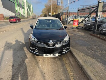 Used Renault Captur 2017 for sale - 76450487: Photo
