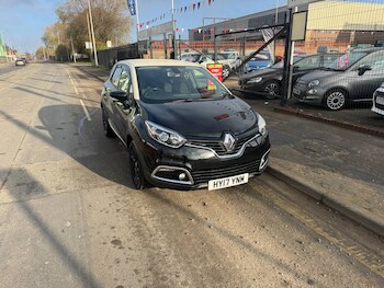 Used Renault Captur 2017 for sale - 76450487: Photo