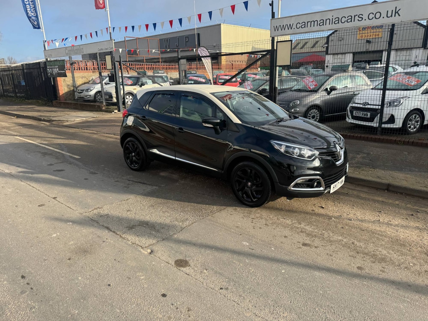 Used Renault Captur 2017 for sale - 76450487: Photo 5