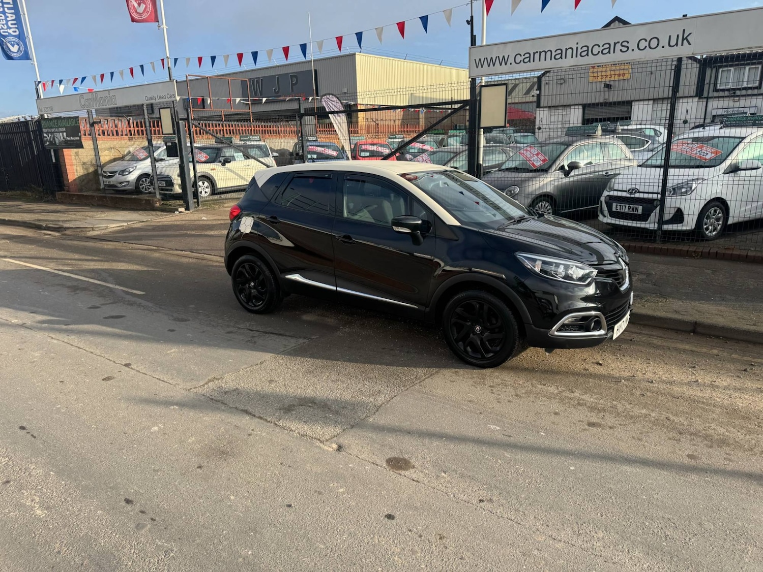 Used Renault Captur 2017 for sale - 76450487: Photo 6