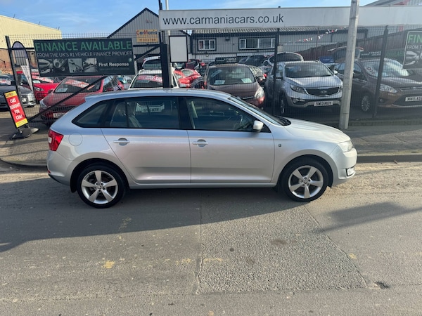 Used Skoda Rapid Spaceback 2014 for sale - 76037543: Photo 7