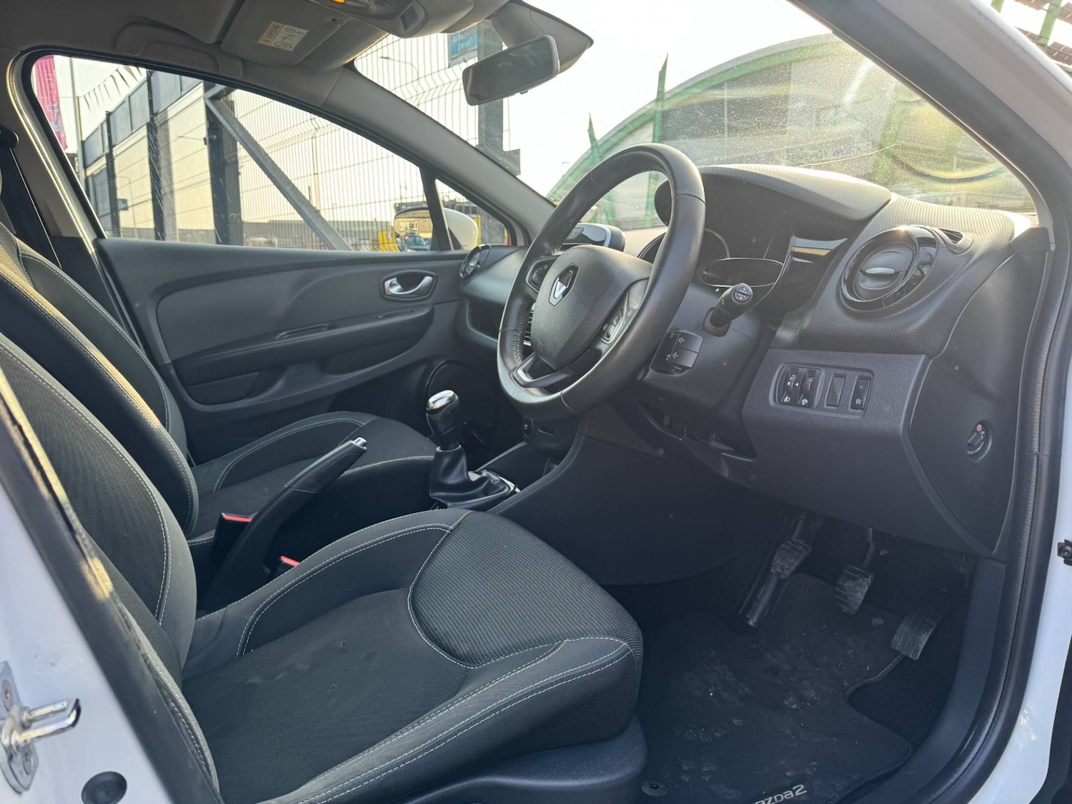 Used Renault Clio 2016 for sale - 77790227: Photo 17