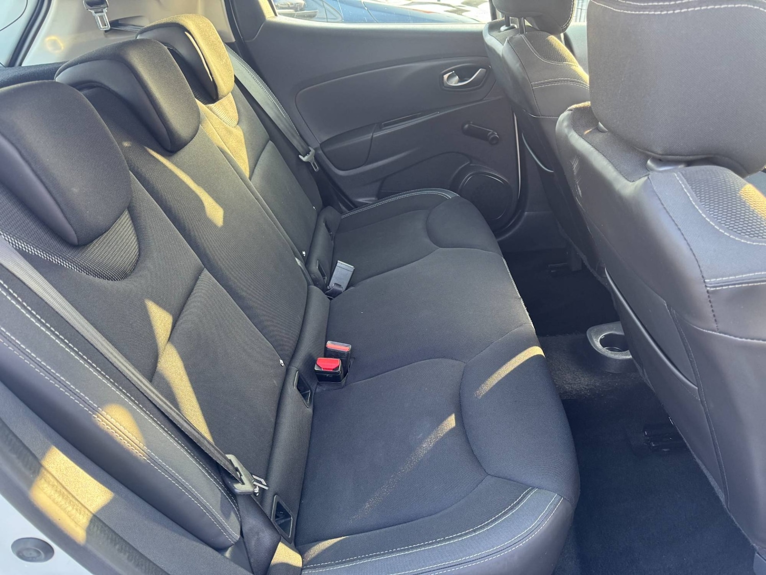 Used Renault Clio 2016 for sale - 77790227: Photo 18