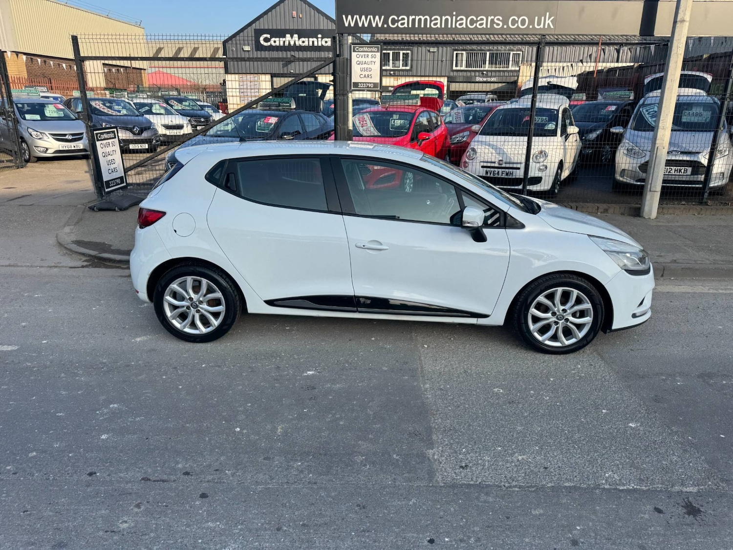 Used Renault Clio 2016 for sale - 77790227: Photo 8